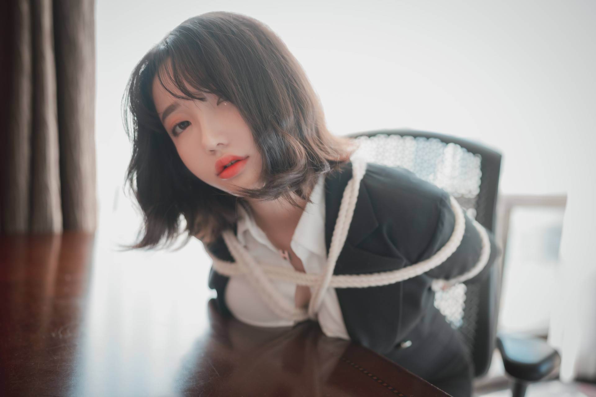 Son Yeeun 손예은, [DJAWA] Knotting Class #6 – Set.02