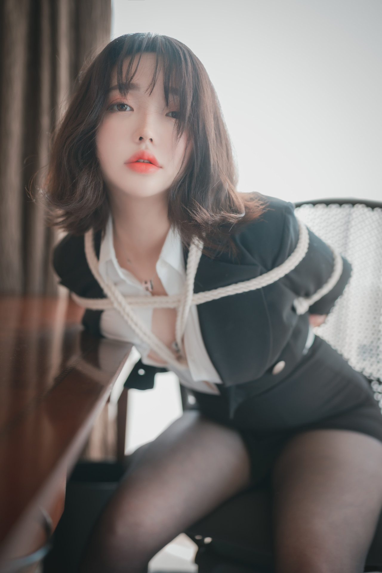 Son Yeeun 손예은, [DJAWA] Knotting Class #6 – Set.02