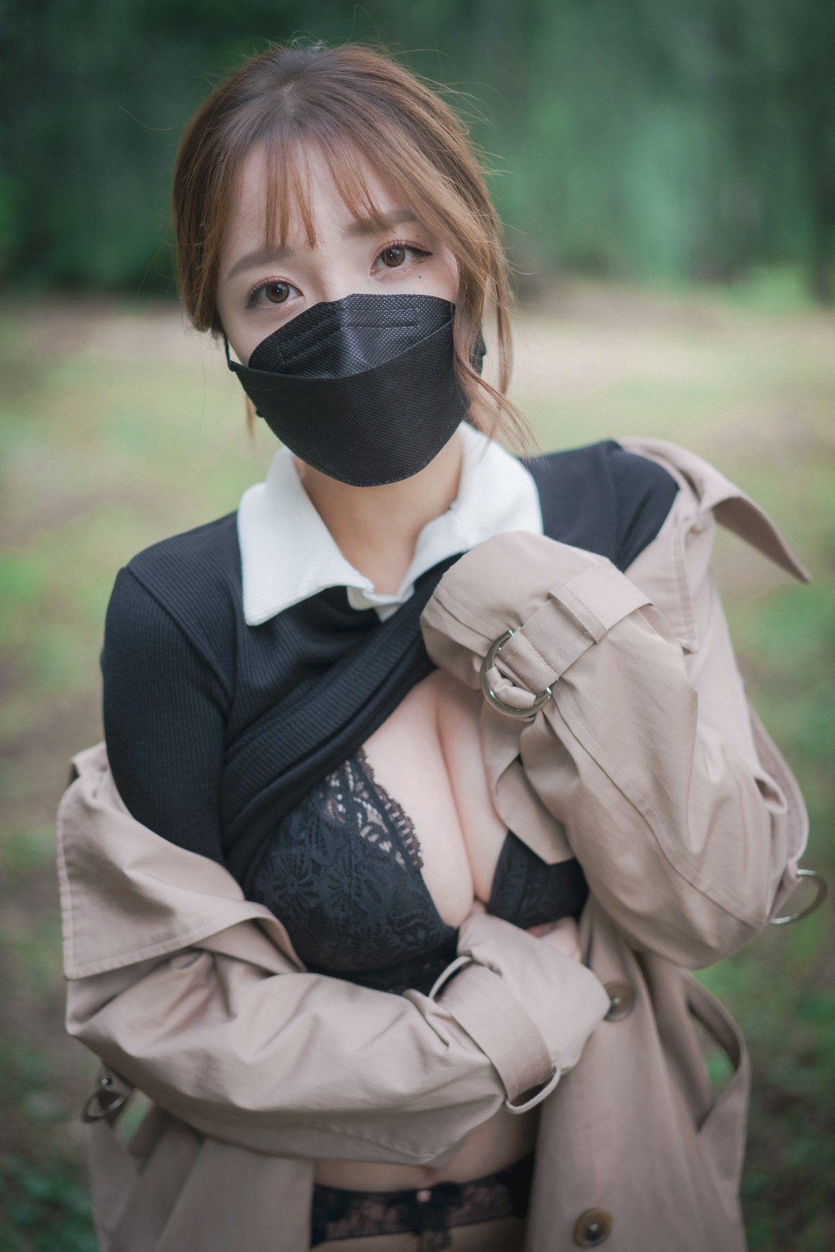 Son Yeeun 손예은, [LOOZY] A Snap of Intimacy Set.02