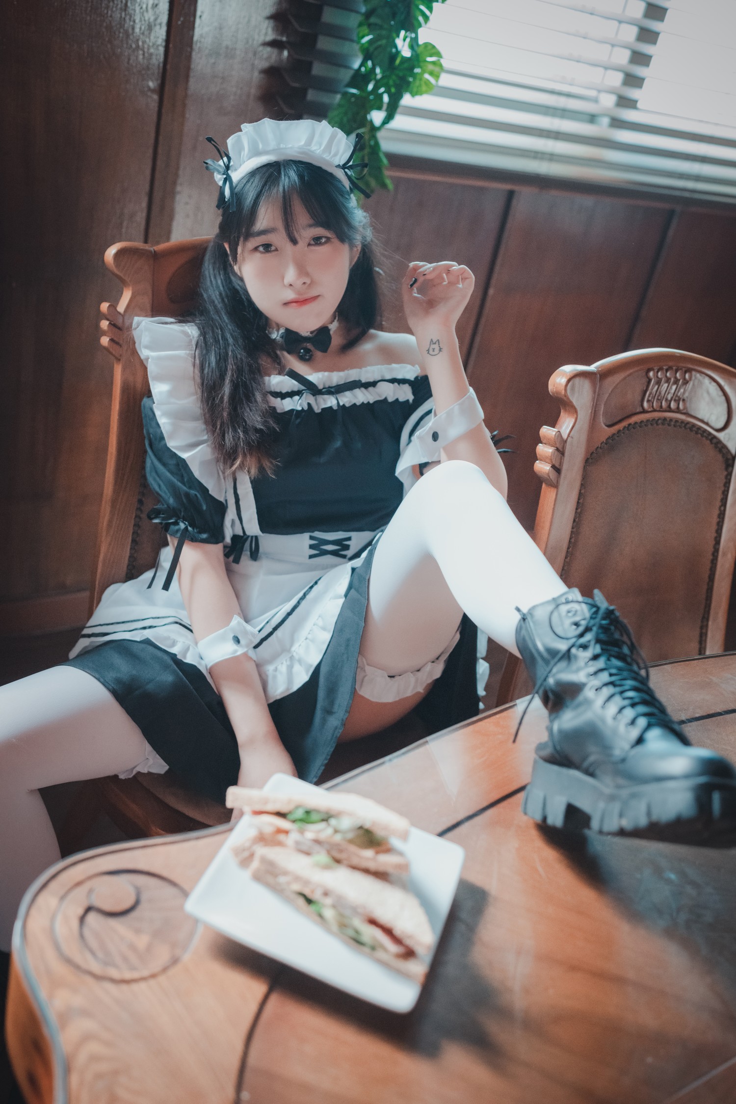 Sonson 손손, [DJAWA] Maid Mansion N0.6 (+S.Ver) Set.01