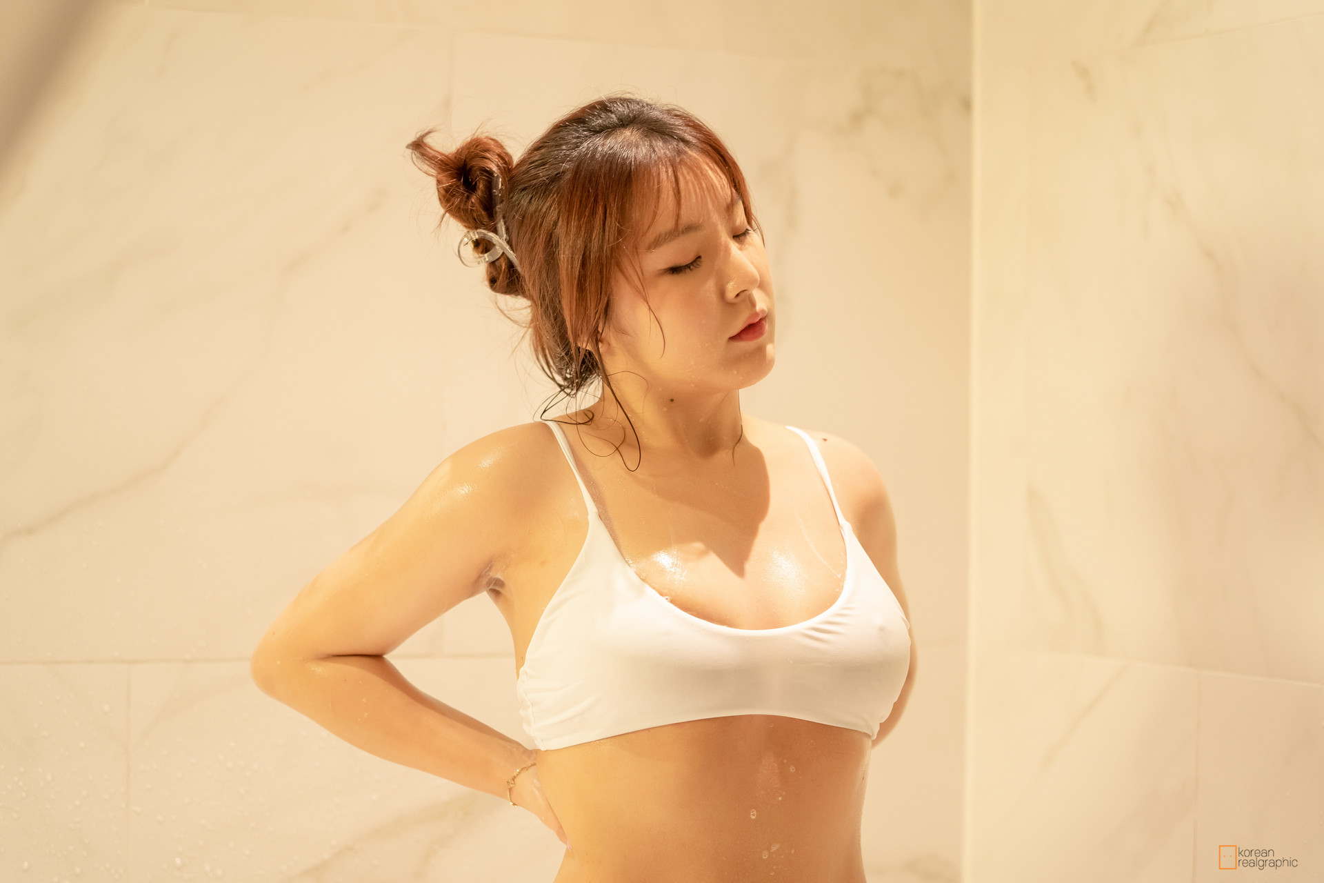 [Korean Realgraphic] No.46 샤워하기 Taking a Shower