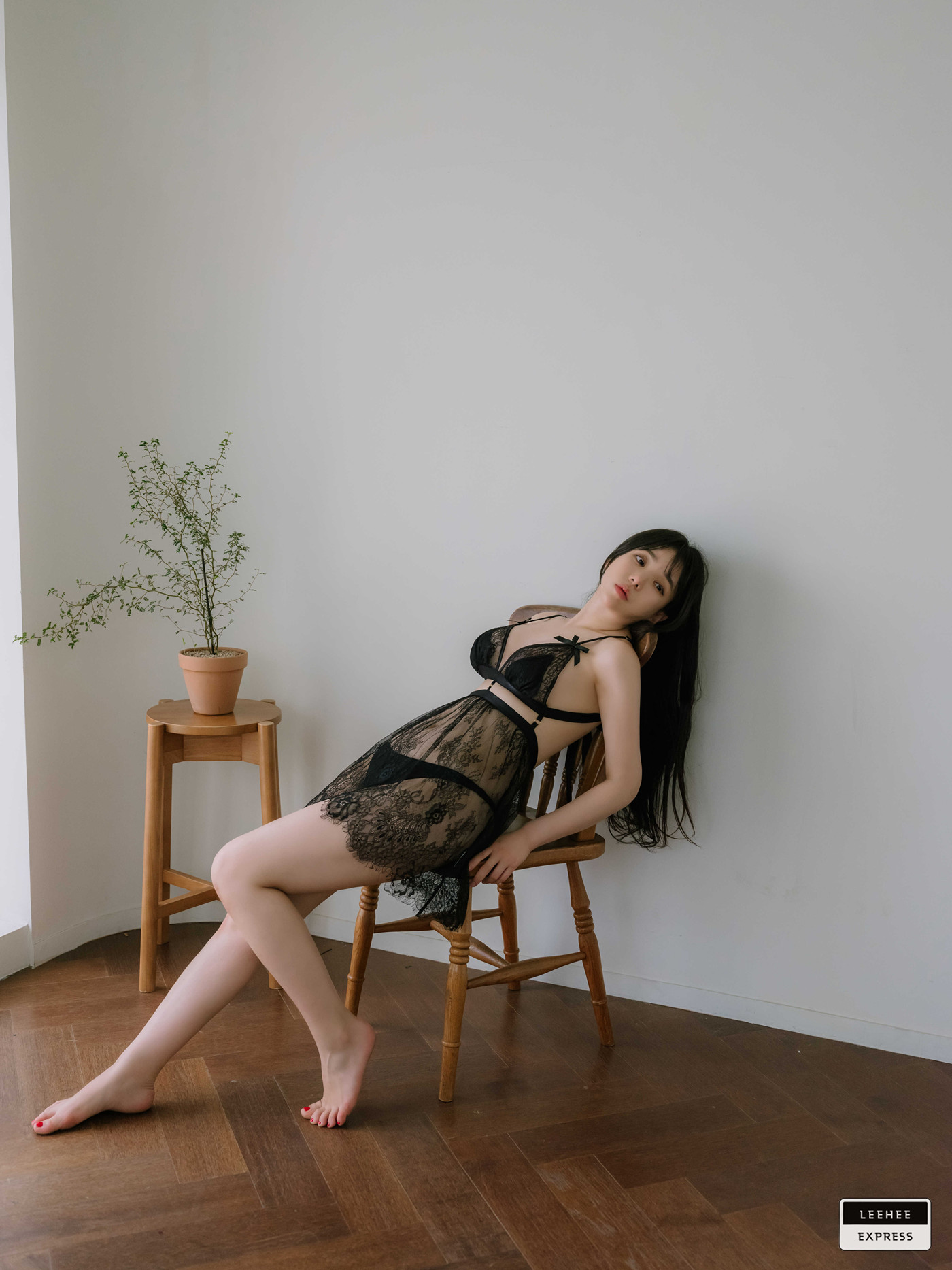 Yuri 유리, LEEHEE EXPRESS LEBE-161 Set.01