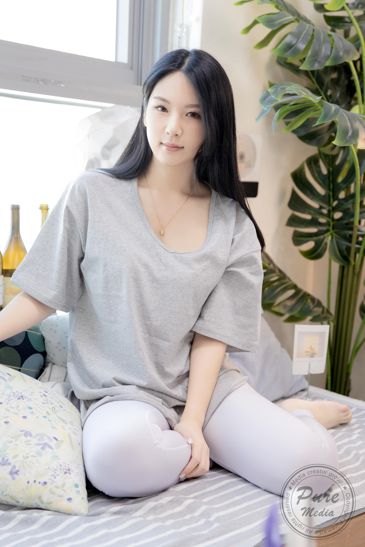 ONIX 오닉스, [PURE MEDIA] Vol.232 Hot Debut