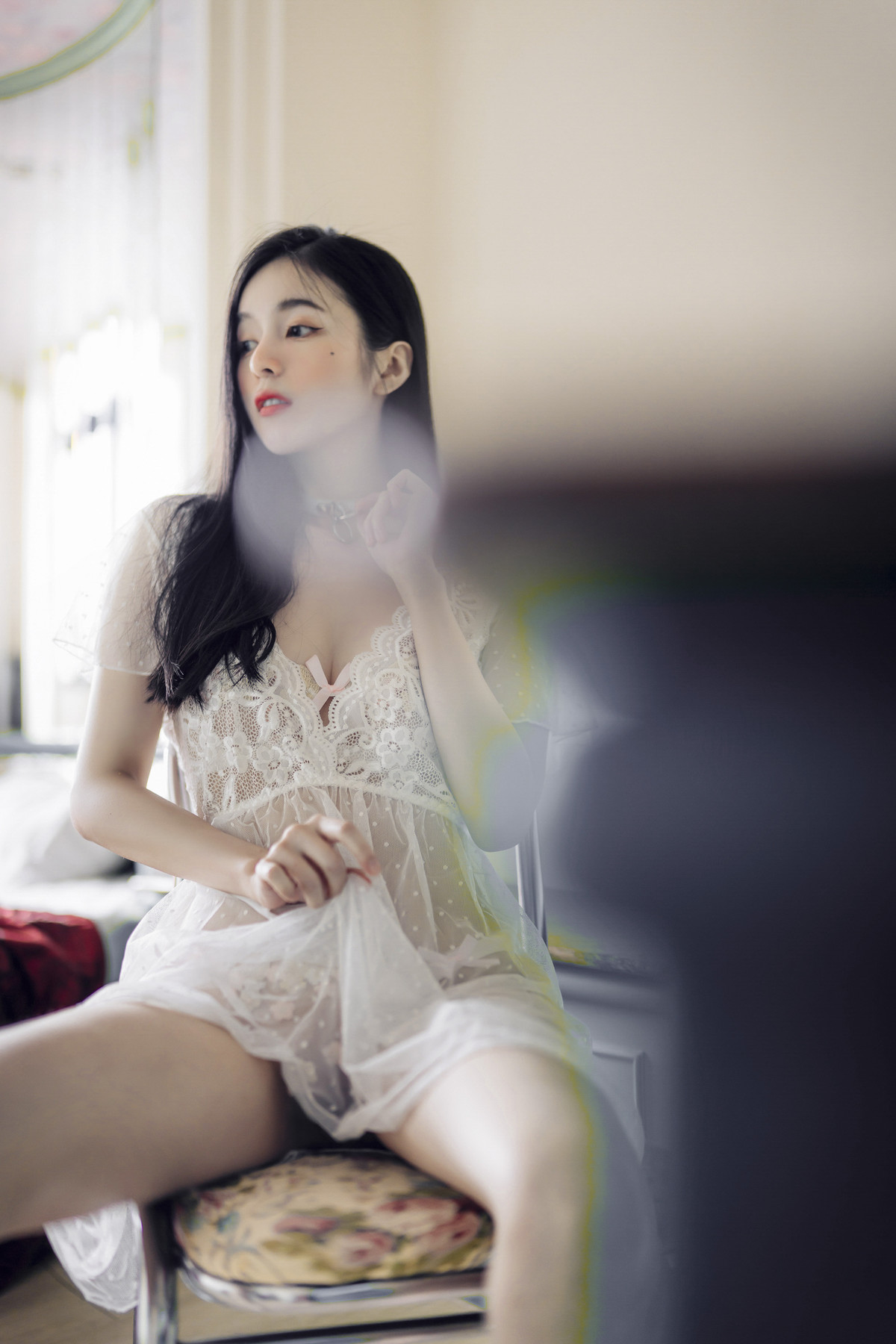仙仙辰久違單人寫真🔞誠意超豐富寫真，全裸拍攝加六套服裝，爆炸性感女友系辰辰 Vol.02