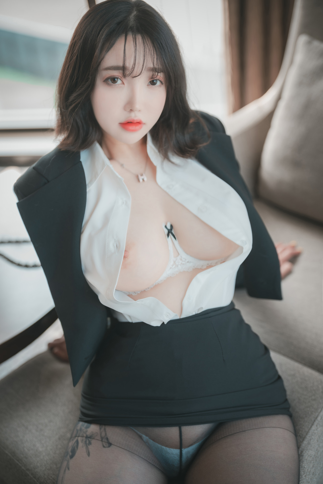 Son Yeeun 손예은, [DJAWA] Knotting Class #6 – Set.01