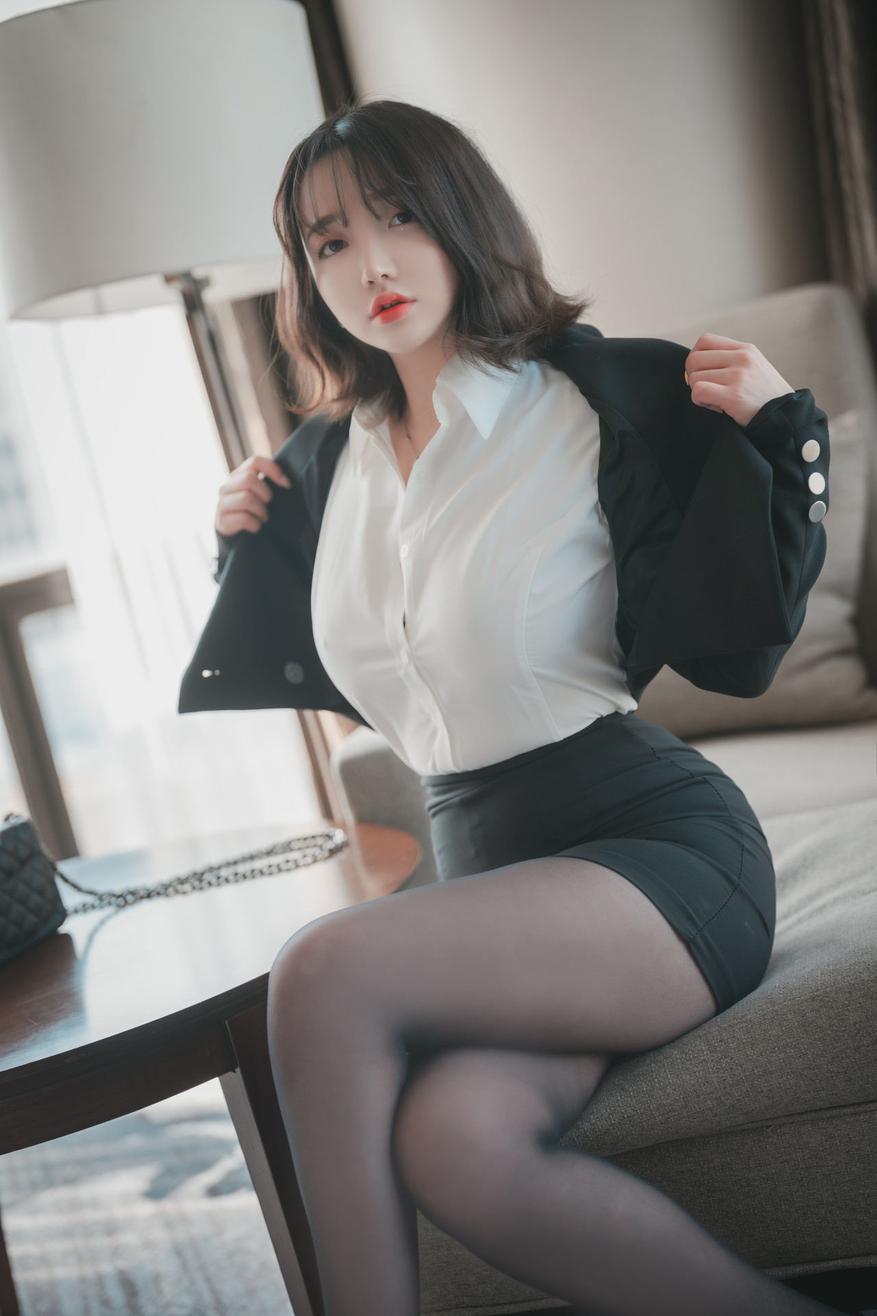 Son Yeeun 손예은, [DJAWA] Knotting Class #6 – Set.01