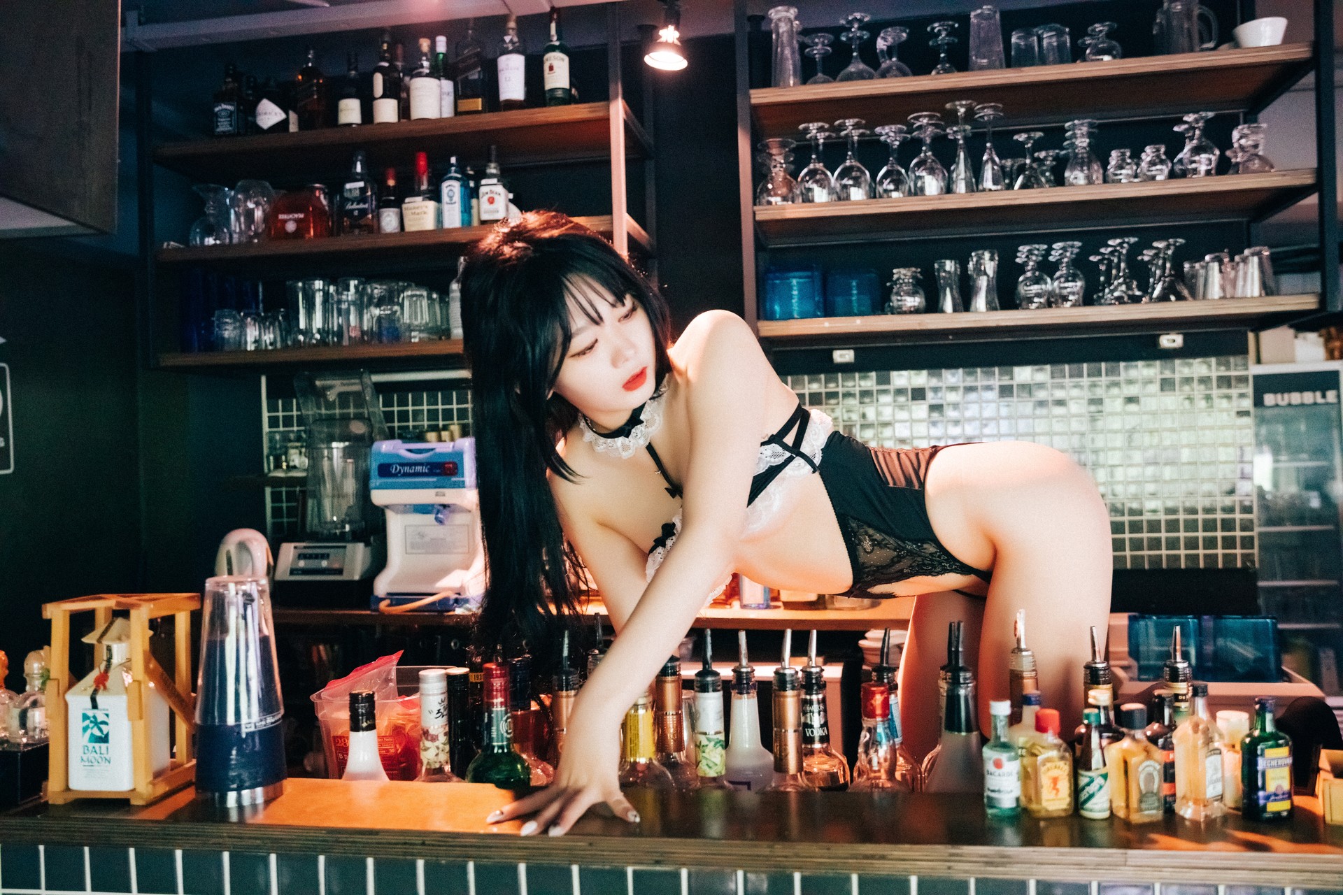 ZIA.Kwon 권지아, [Loozy] SM Bar – Set.01