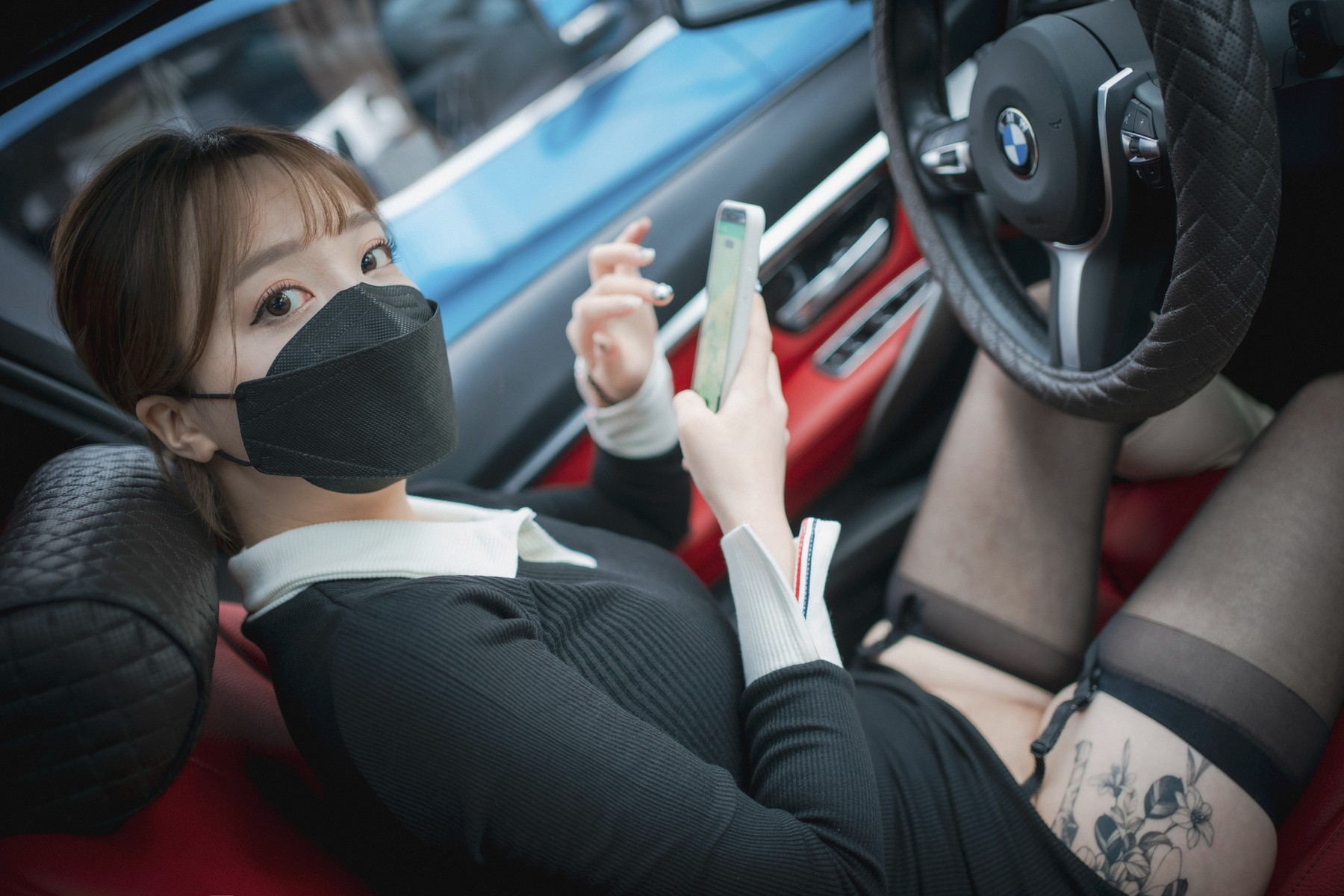 Son Yeeun 손예은, [LOOZY] A Snap of Intimacy Set.02