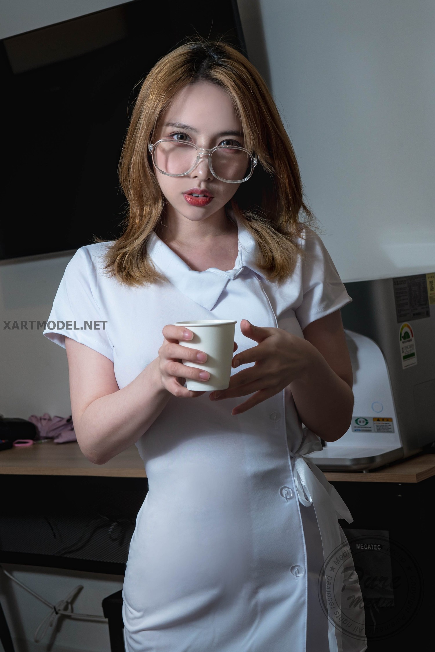Uhye 이유혜, [PURE MEDIA] Vol.206 누드 디지털화보 Set.01
