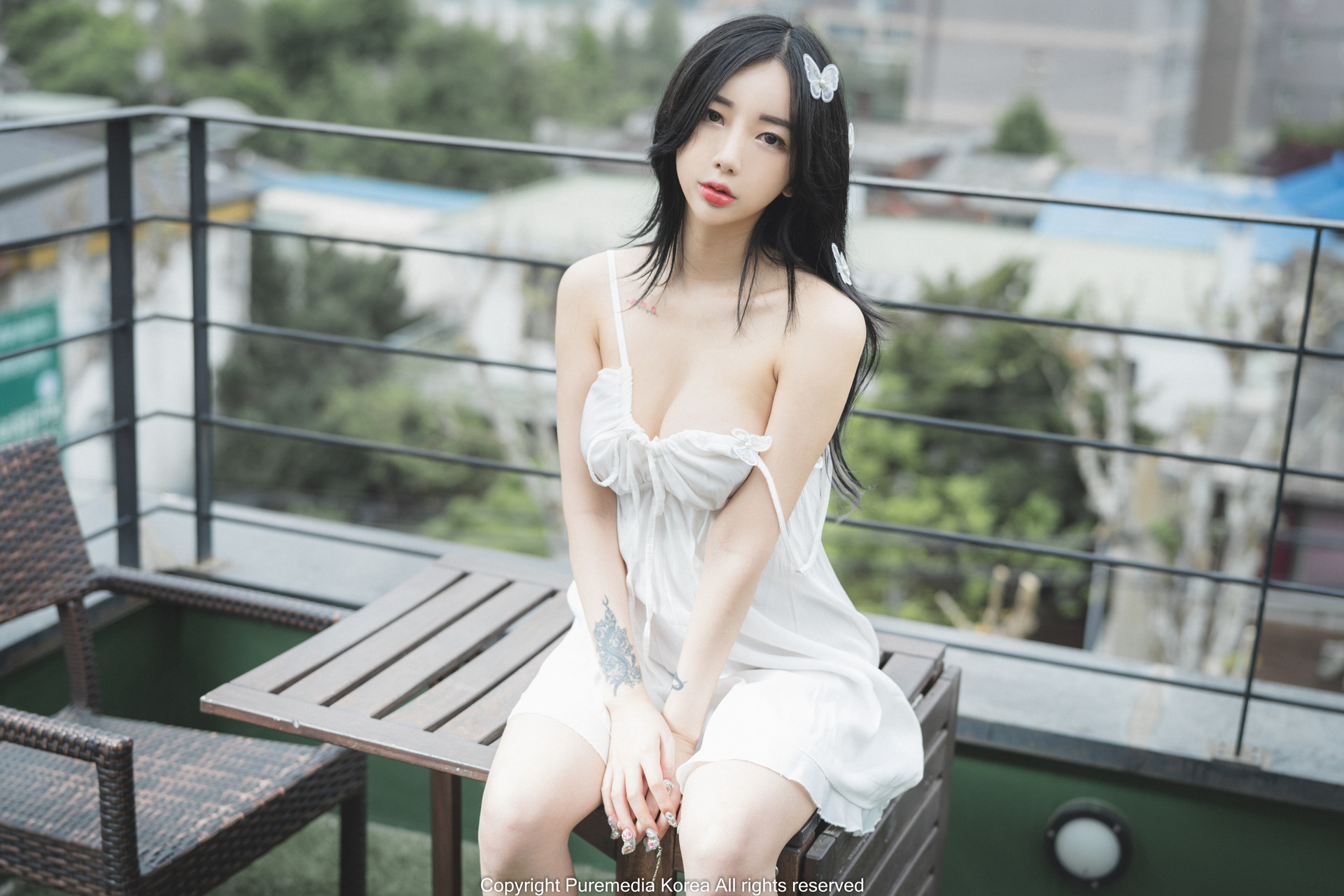 Jia 지아, [PURE MEDIA] Vol.180 누드 디지털화보 Set.01