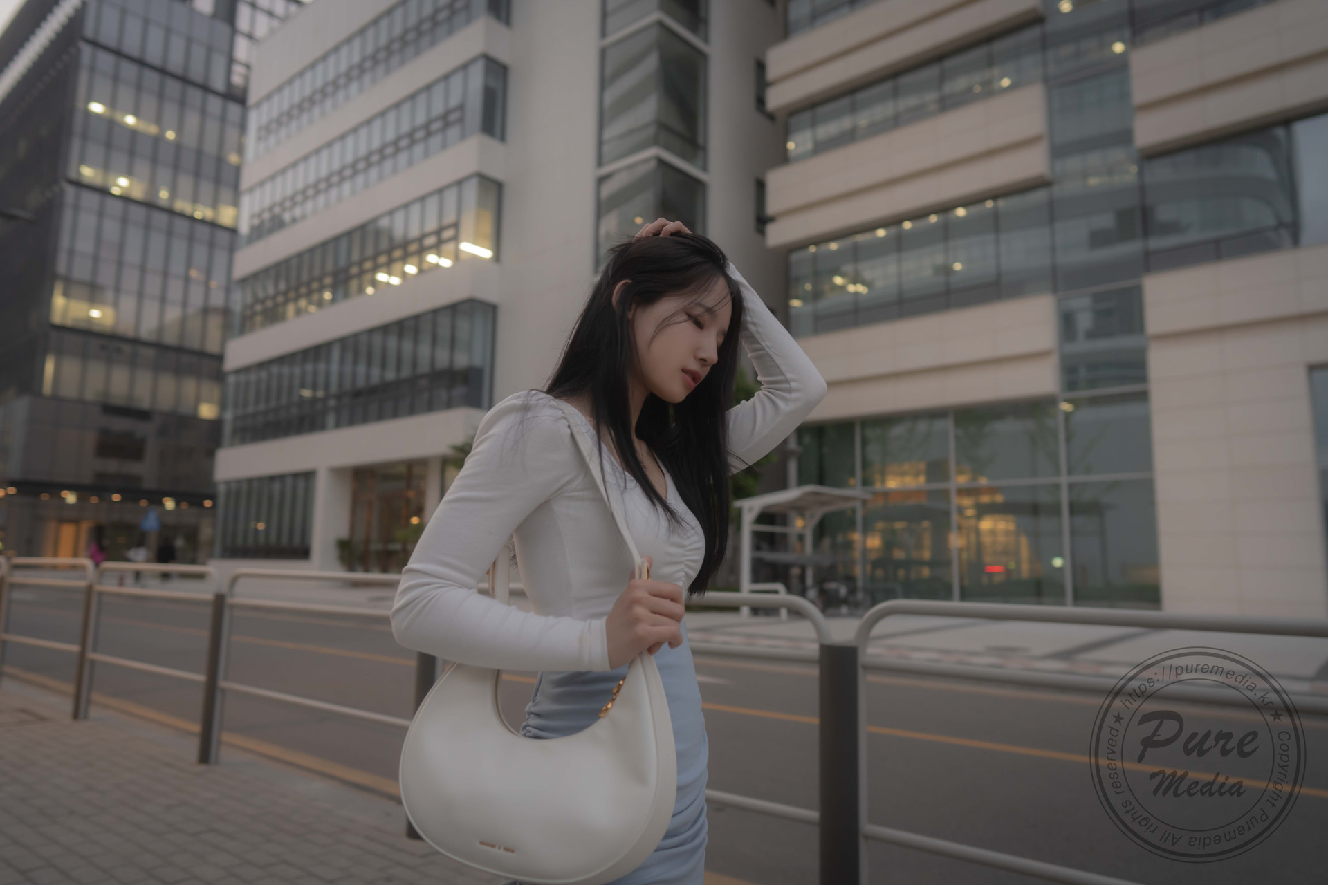Yeha 예하, [PURE MEDIA] Kidnapped Basement Office Girl Set.01