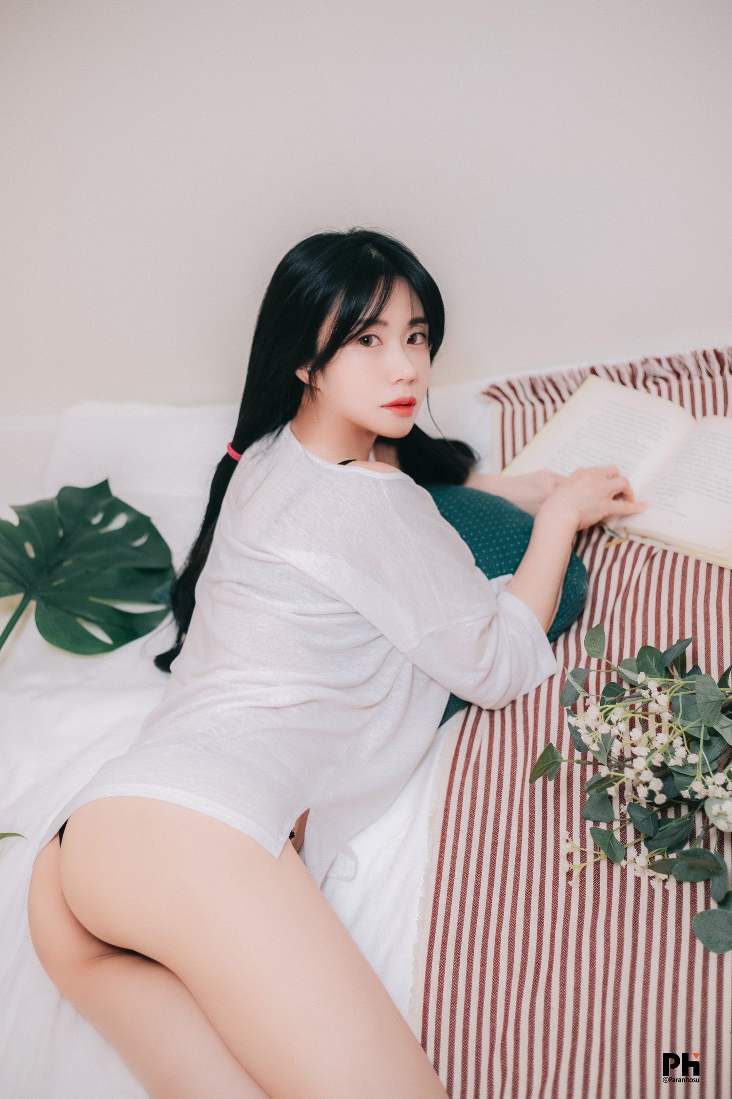 Sia 시아, [Paranhosu] Vol.2 Girlfriend Set.02