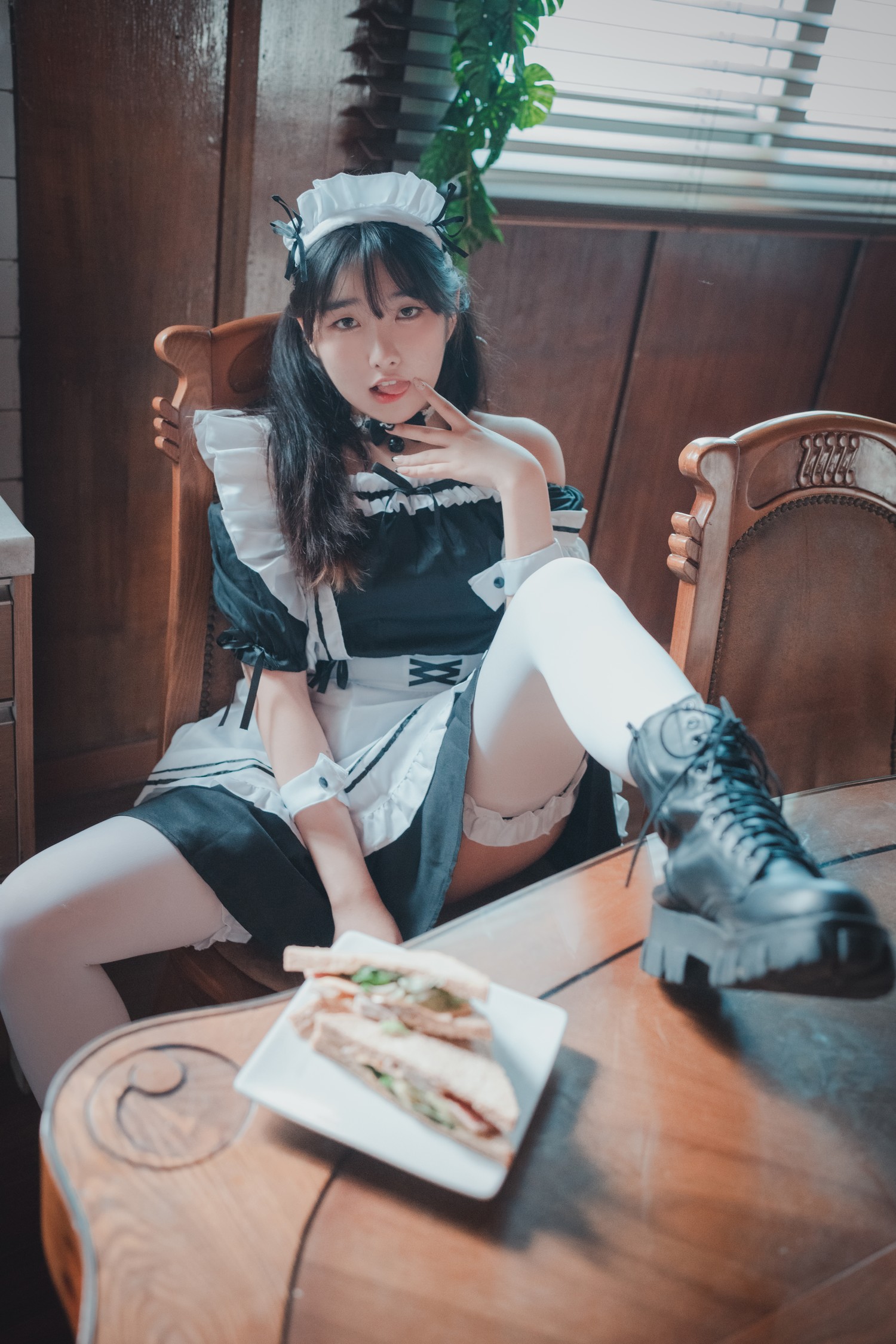 Sonson 손손, [DJAWA] Maid Mansion N0.6 (+S.Ver) Set.01