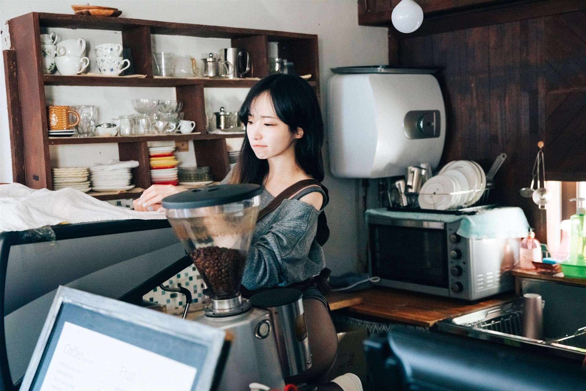 Bambi 밤비, [Loozy] Cafe Alba Set.02