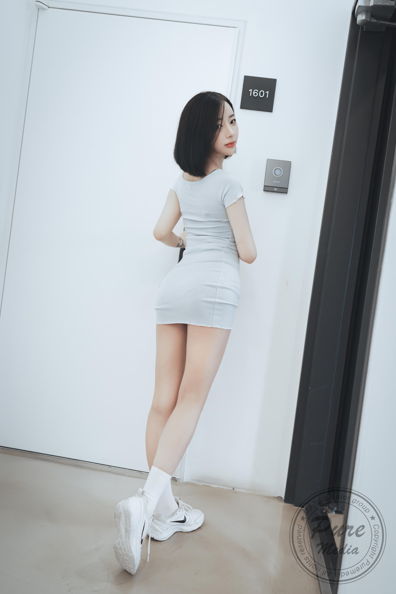 Jia 지아, [PURE MEDIA] Vol.193 누드 디지털화보 Set.02