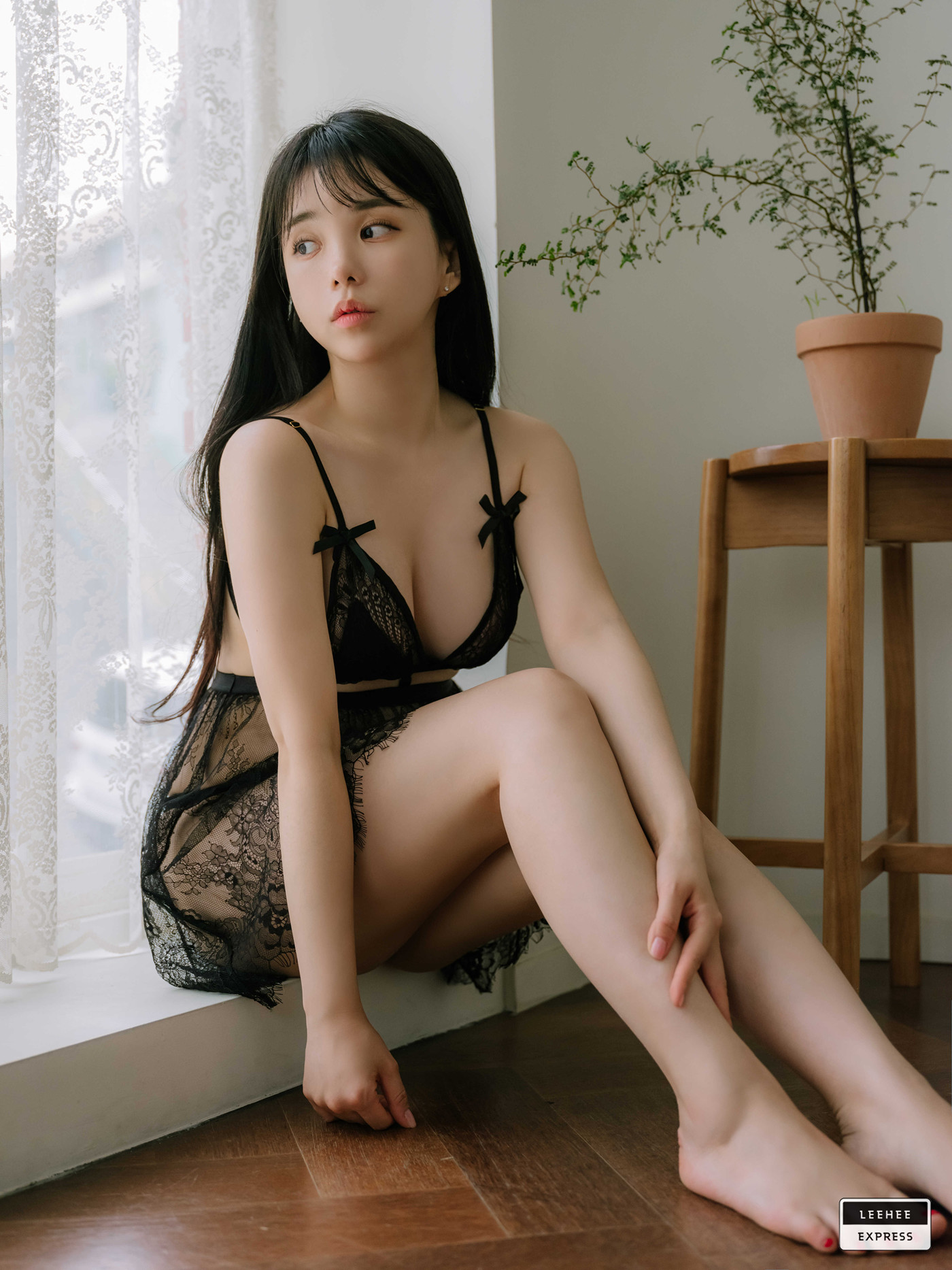 Yuri 유리, LEEHEE EXPRESS LEBE-161 Set.01