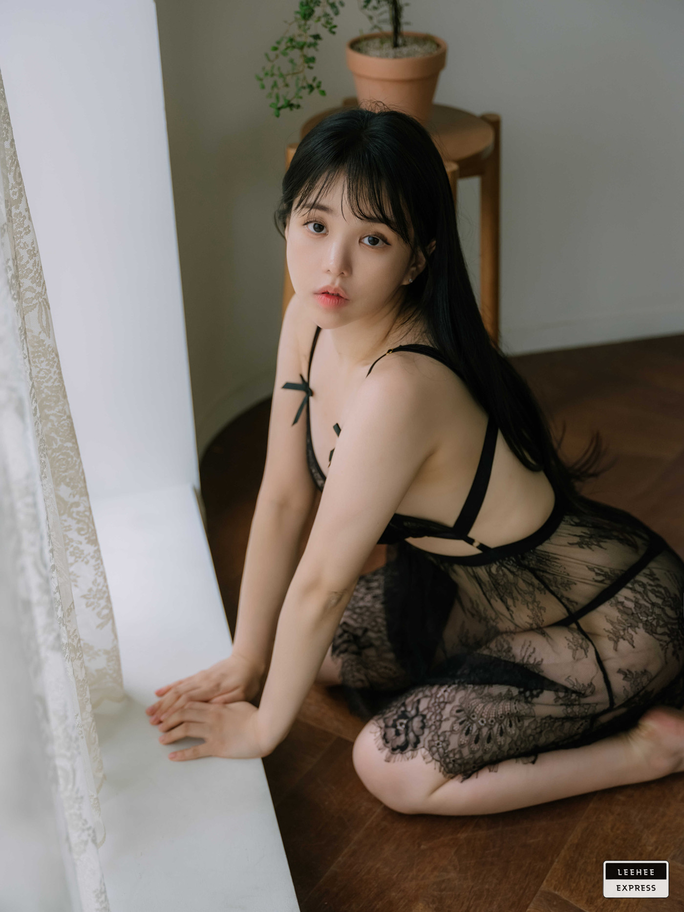 Yuri 유리, LEEHEE EXPRESS LEBE-161 Set.01