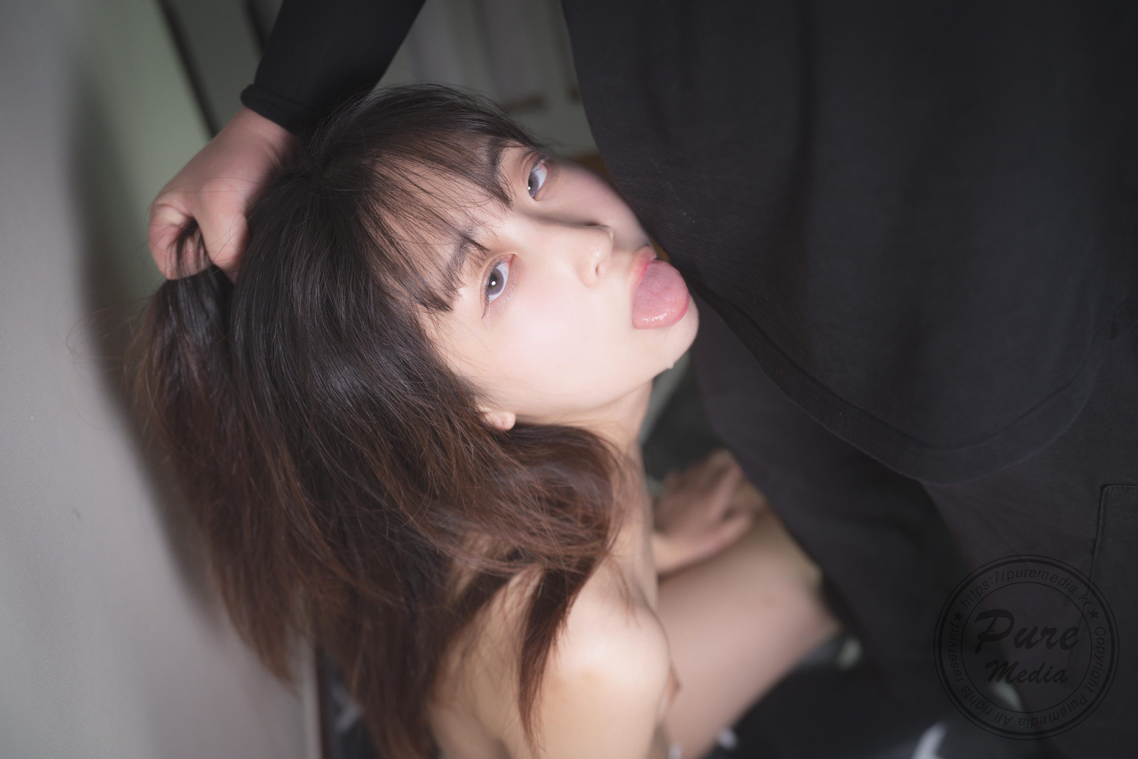 Hina 히나, [PURE MEDIA] Vol.258 Share My Girlfriend Set.01