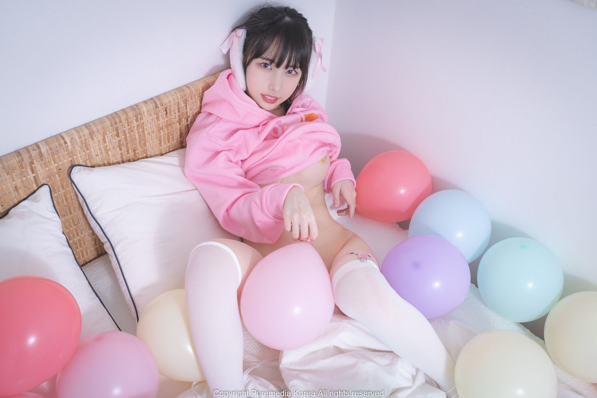 Uhye 이유혜, [PURE MEDIA] Vol.165 누드 디지털화보 Set.01