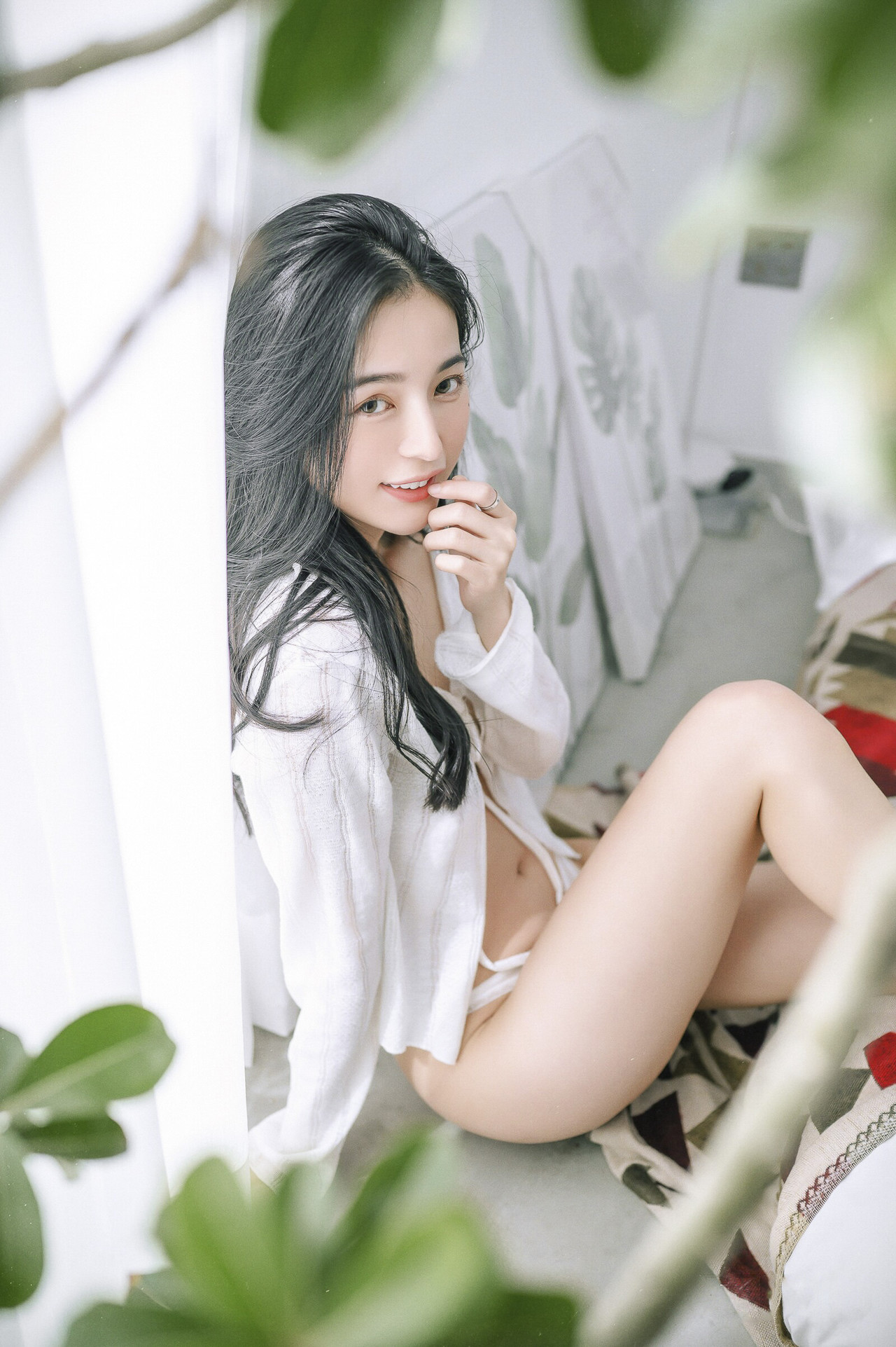 JVID精品 超仙辰辰 💕 仙女下凡玩遊戲輸了，成為任你使喚、讓你舒服的一日女友，隱藏版更多超性感畫面唷！